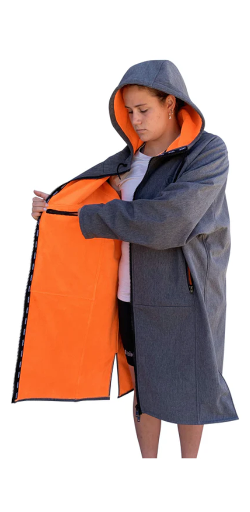 Vaikobi beach coat